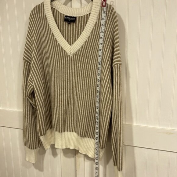 Kittenish (set) brown & cream V neck striped sweater & matching sweatpants XL - Picture 2 of 14